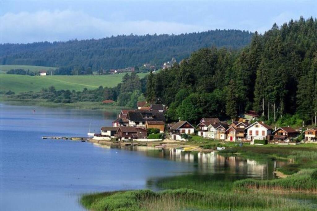 Ancienne Ferme Comtoise 4 Etoiles, 11 Personnes Lac St-Point/Mont D'Or Montperreux Dış mekan fotoğraf